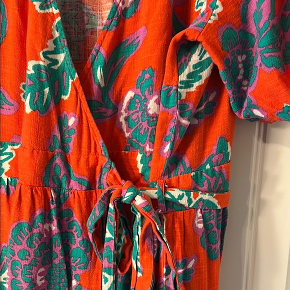 Floral maxi Wrap Dress in Orange and Green - Picture 2 of 8